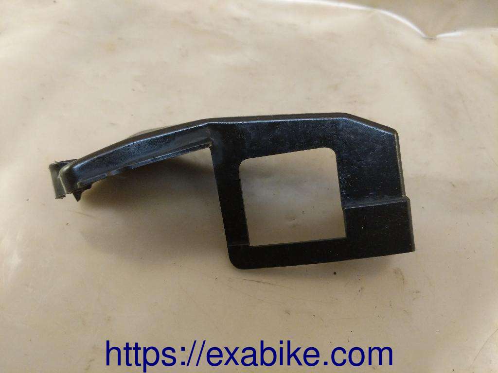 plastic element Honda VT500C - photo 1