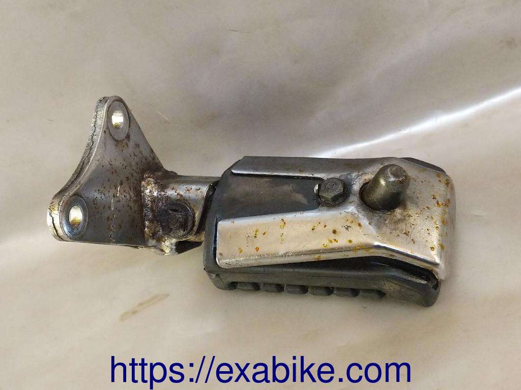 footrest, front left Honda VT500C - photo 2