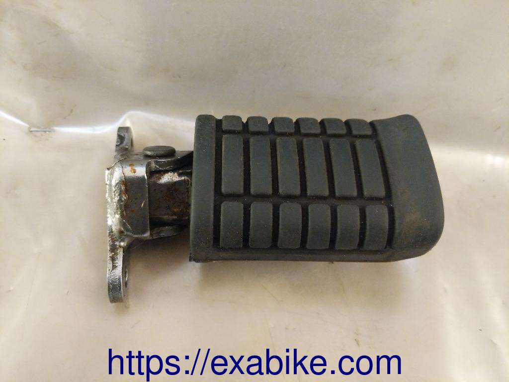 footrest, front right Honda VT500C - photo 1