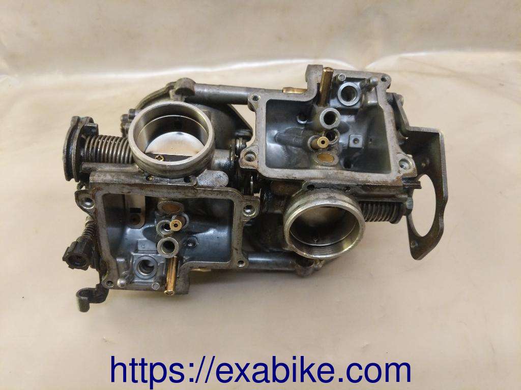 corps de carburateurs Honda Transalp 600 - photo 2