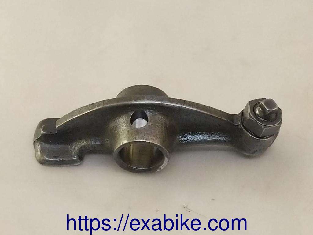 culbuteur d'échappement Honda VT500C - photo 1