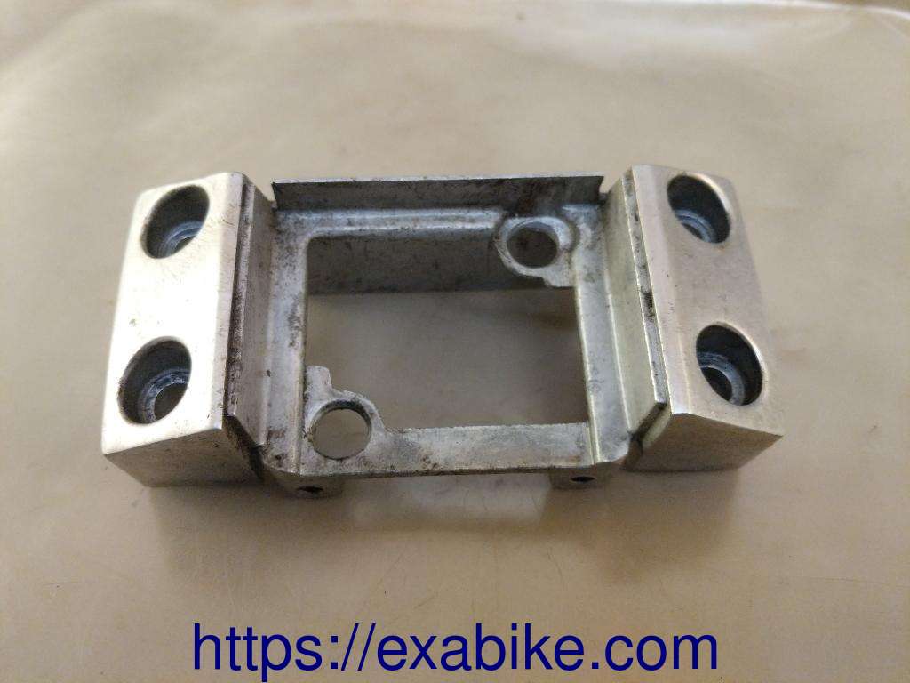 handlebar holder Honda VT500C - photo 1