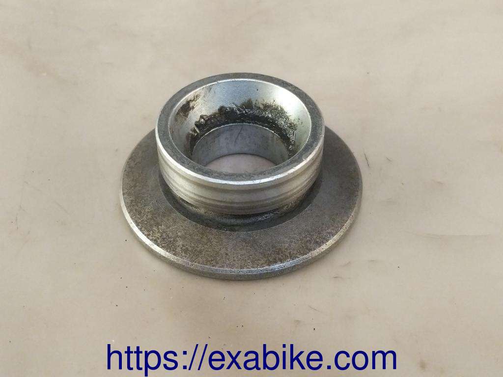 wheel spacer, rear Honda VFR 750 - photo 1
