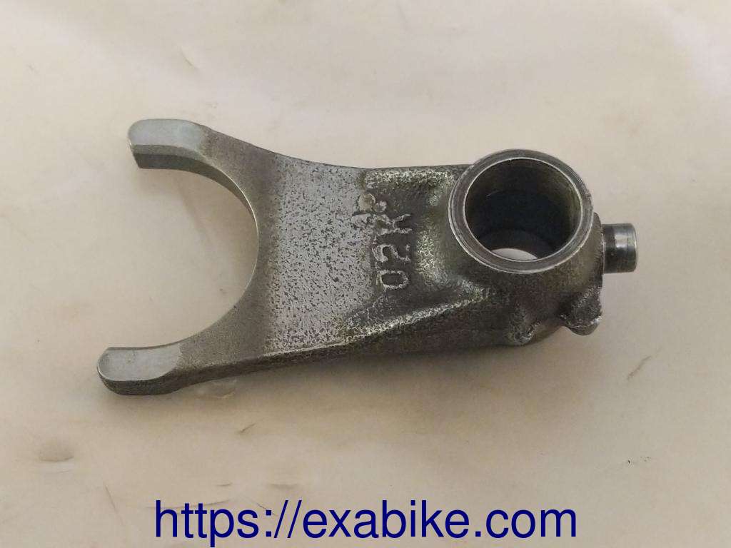 gearshift fork Honda VFR 750 - photo 1