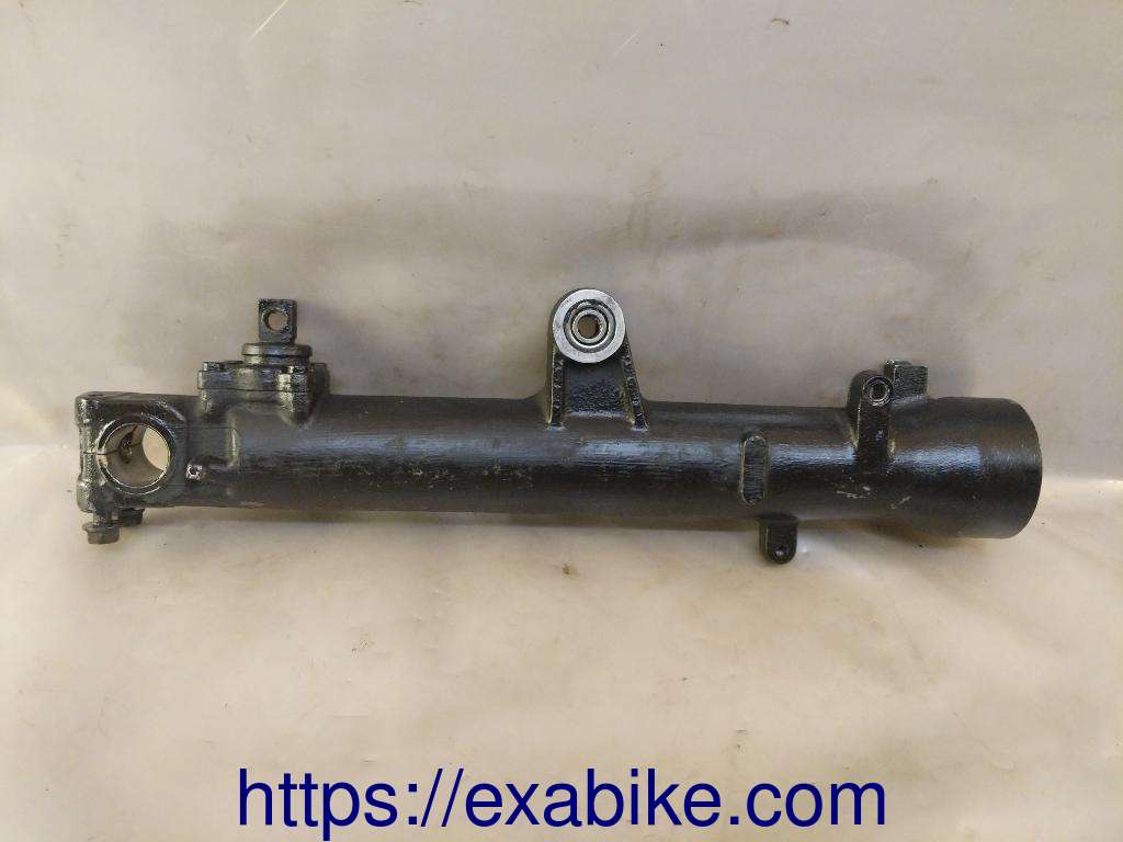 lower fork case, left Honda VFR 750 - photo 2