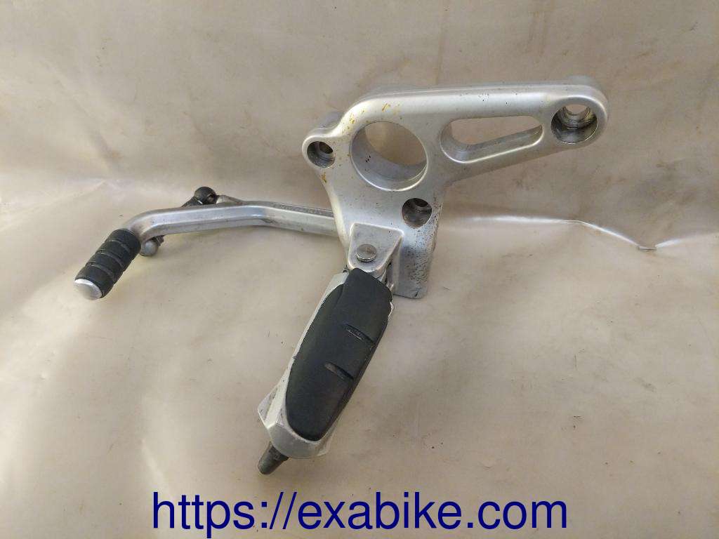footrest plate, front left BMW R1150R - photo 1