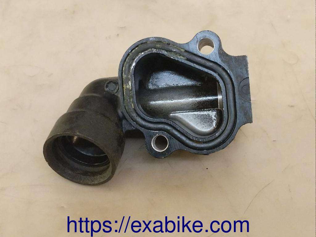 pipe à eau Honda VFR 750 - photo 3