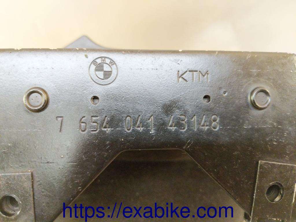 left oil radiator BMW R1150R - photo 3