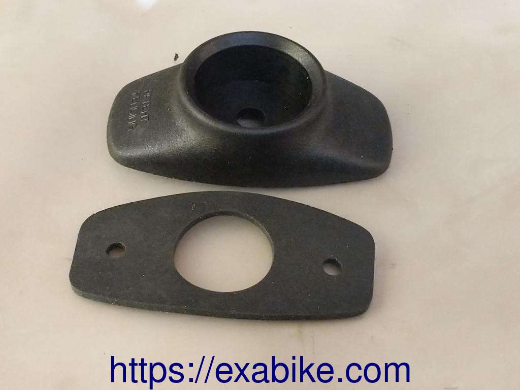 élément de fixation de bulle Givi Accessoire piece à adapter - photo 1