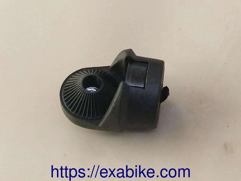 élément de fixation de bulle Givi Accessoire piece à adapter - photo 1