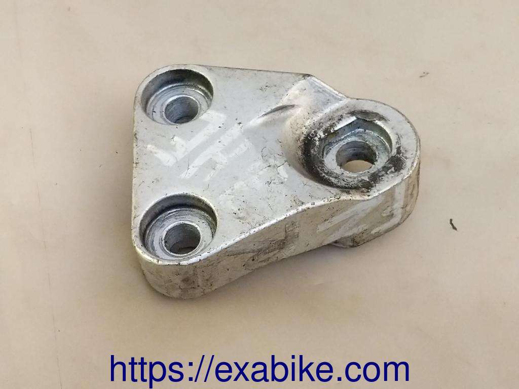 engine fixation Yamaha 600 FZR - photo 1