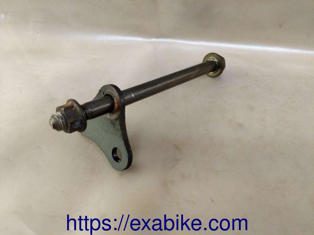 engine bolt Honda NTV 650 REVERE - photo 1