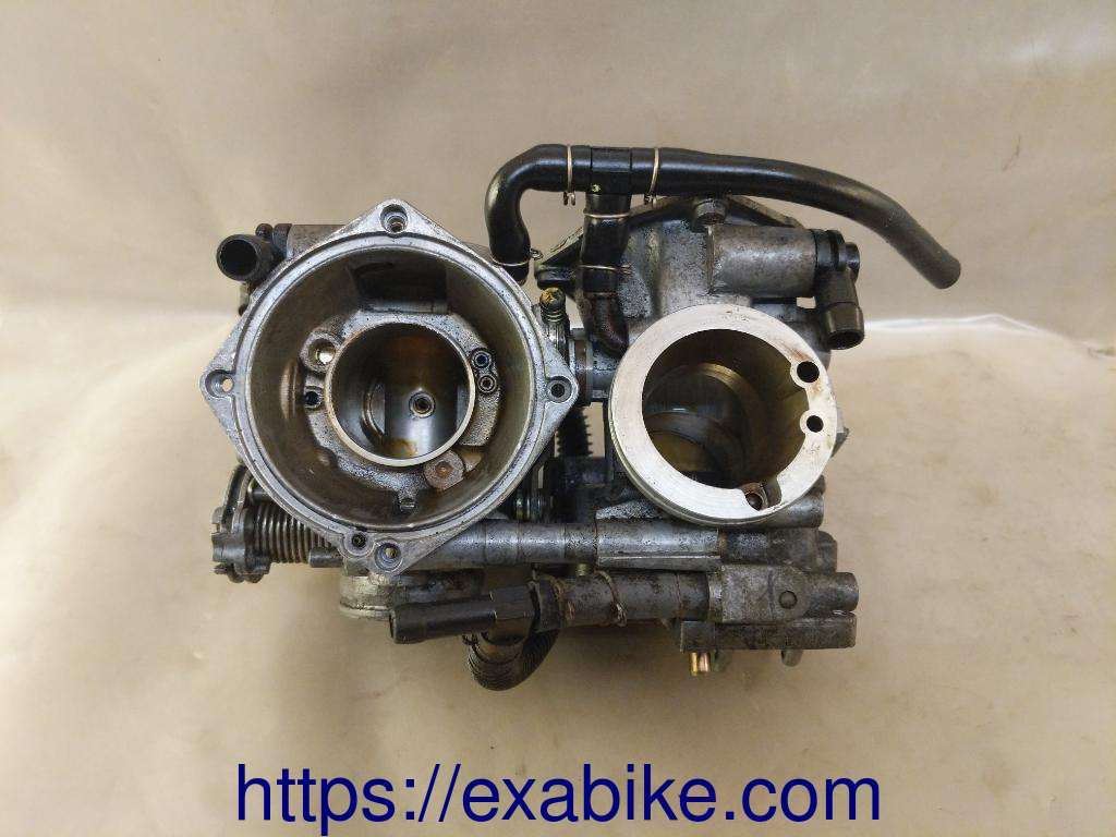 carburetor bodys Honda NTV 650 REVERE - photo 1