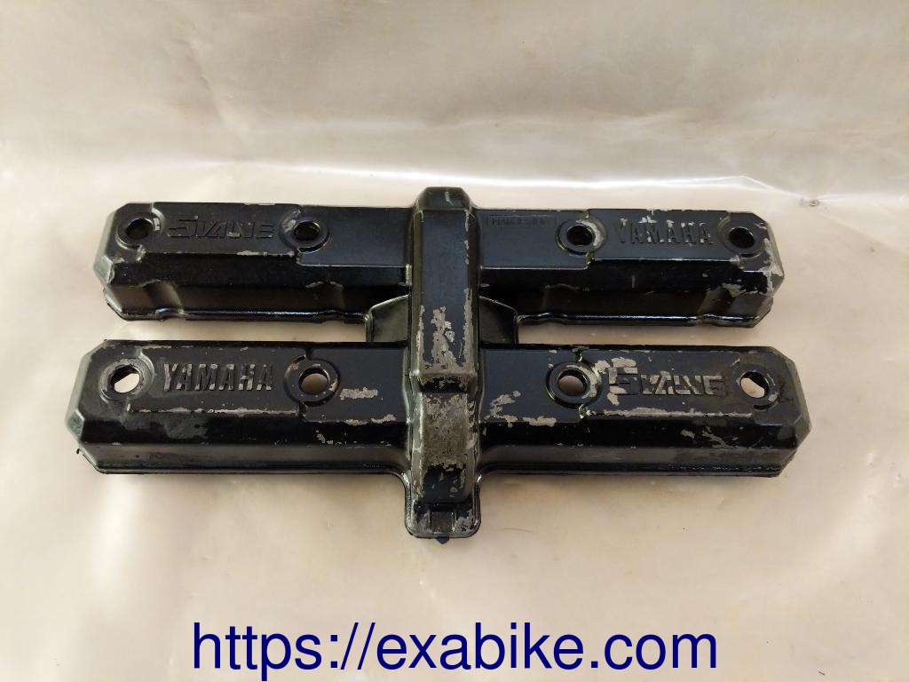 cylinder head cover Yamaha FZR 1000 - photo 1