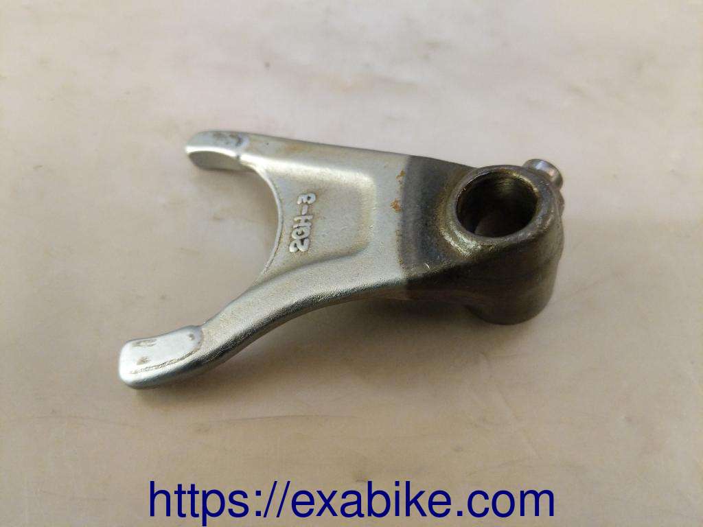 fourchette de boite droite Yamaha FZR 1000 - photo 2
