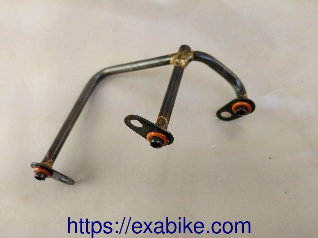 oil line Yamaha FZR 1000 - photo 1