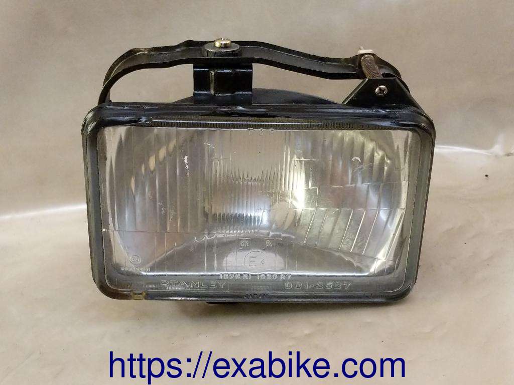 headlight Suzuki DR 600 - photo 1
