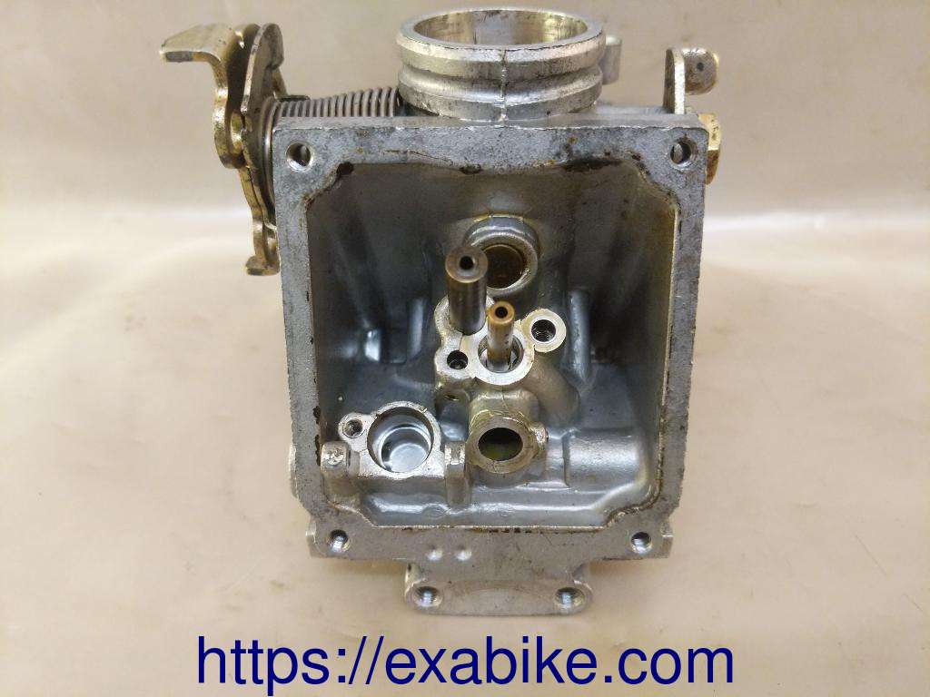 carburetor body N°2 Yamaha XJ 600 Diversion - photo 3