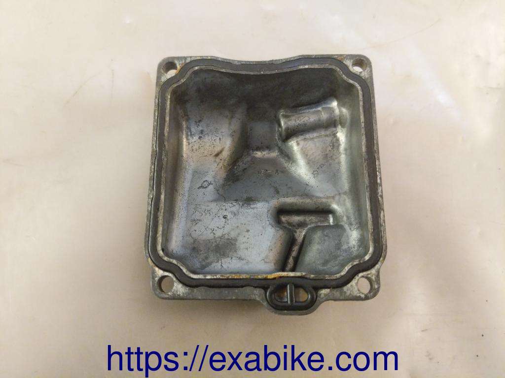 carburetor float chamber, right Yamaha XJ 600 Diversion - photo 2