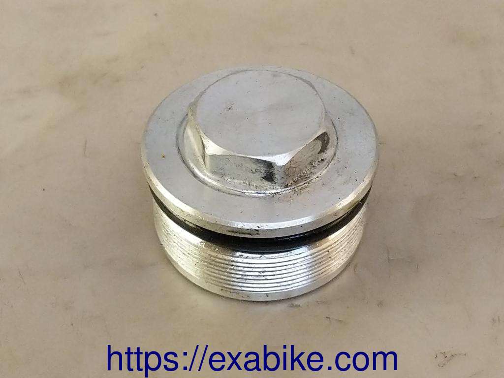 front fork tube cap Yamaha XJ 600 Diversion - photo 1