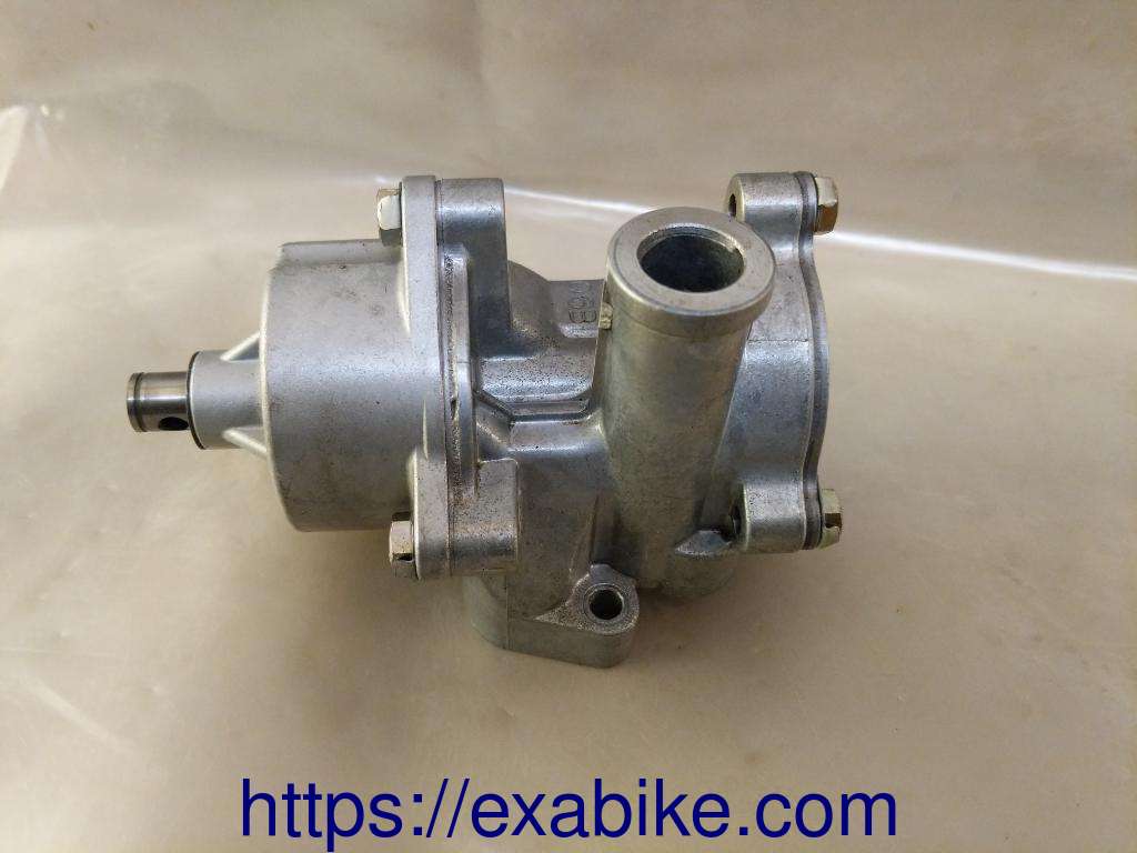 oil pump Suzuki 600 Bandit - photo 1