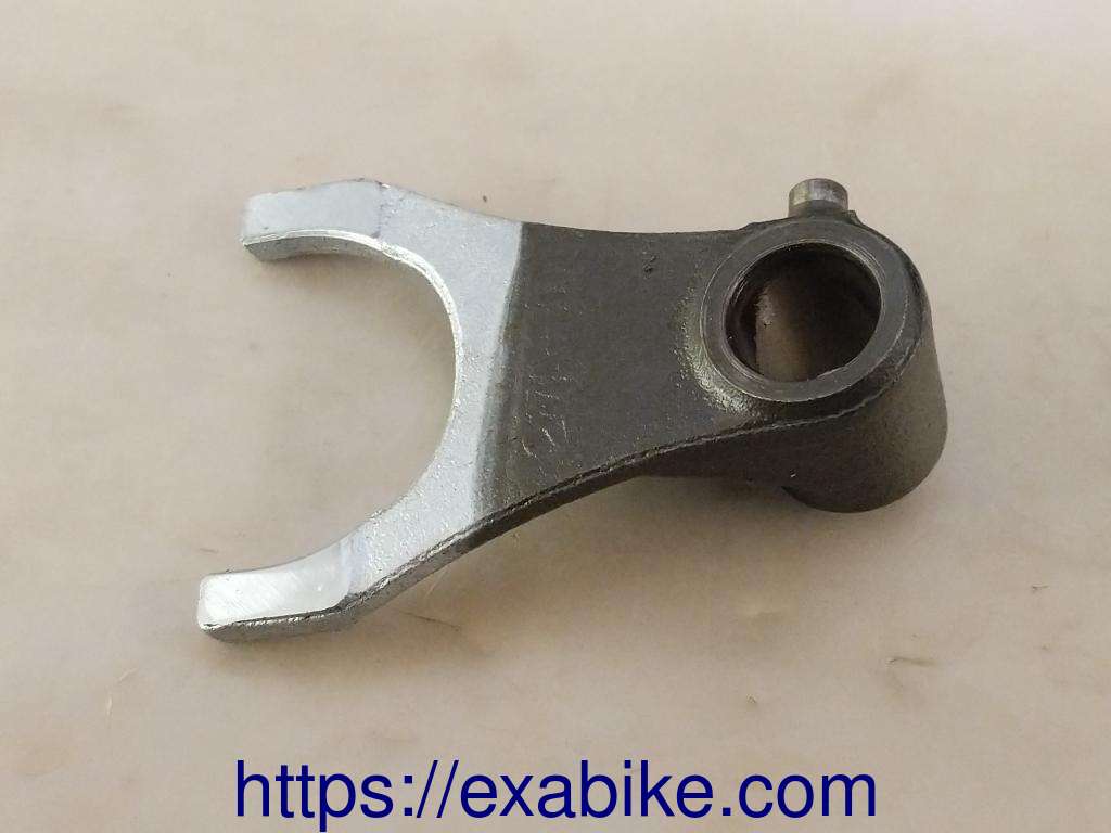 gearshift fork Suzuki 600 Bandit - photo 2