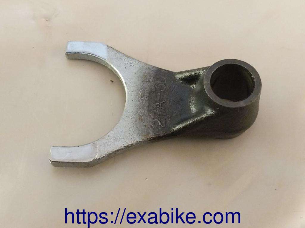 gearshift fork Suzuki 600 Bandit - photo 1