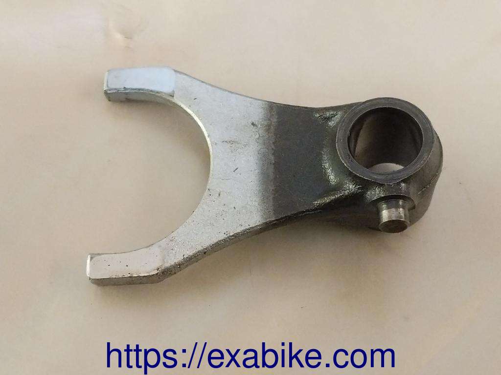 gearshift fork Suzuki 600 Bandit - photo 2