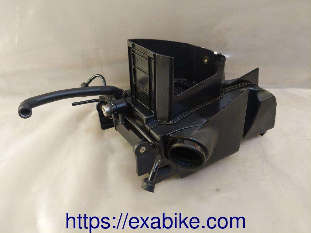 air cleaner box BMW R1100R - photo 2