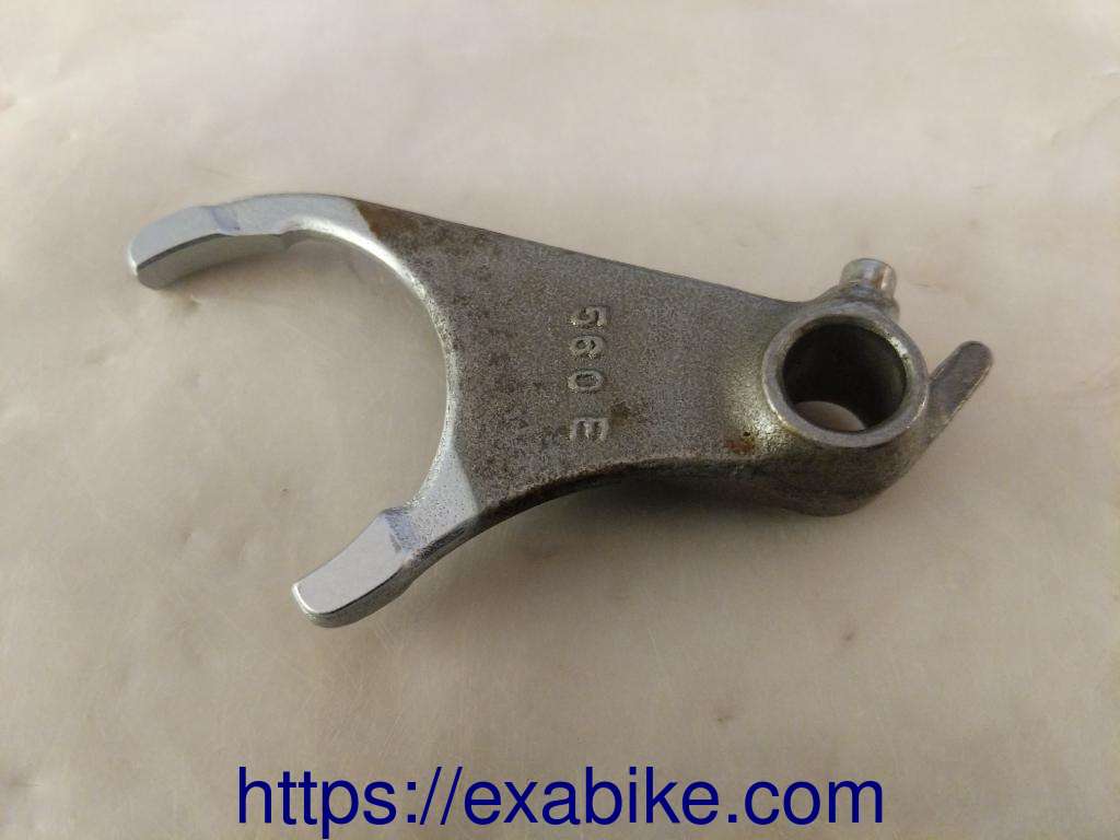 gearshift fork Triumph Sprint ST 900 - photo 2