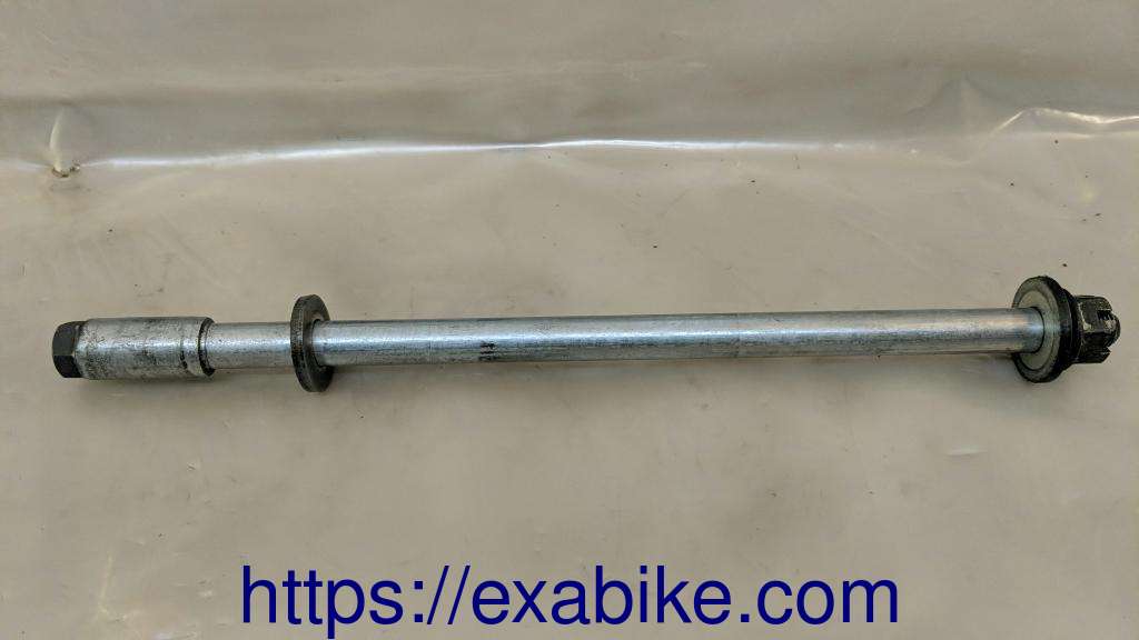axe de roue arrière Yamaha XV 535 Virago - photo 1