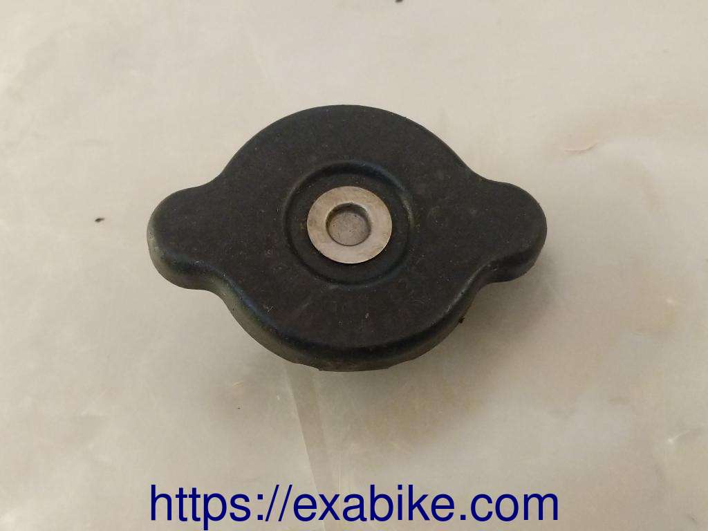 radiator cap Kawasaki KLE 500 - photo 1