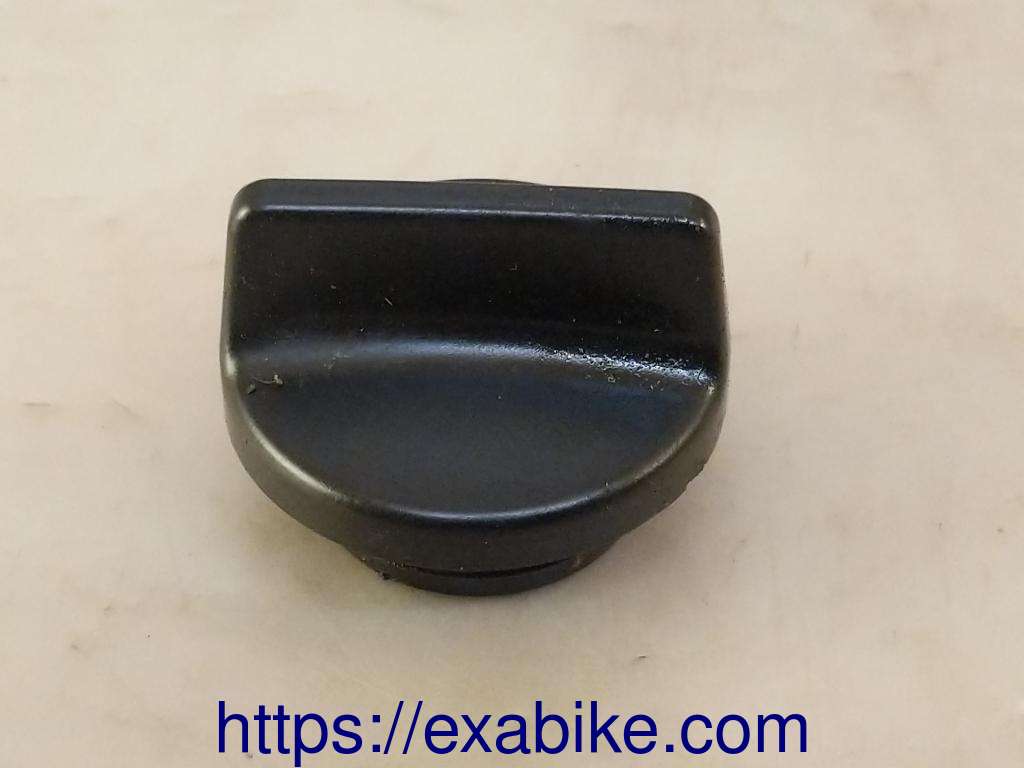 oil cap Kawasaki KLE 500 - photo 1