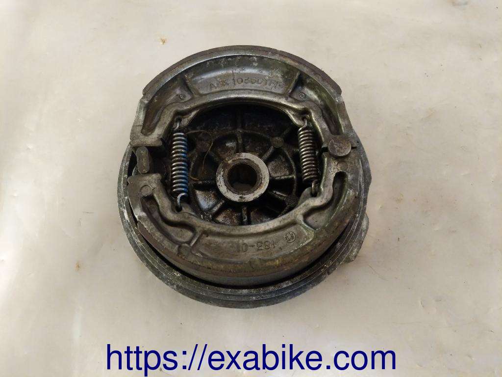 flasque de frein arrière Yamaha SR 250 SE - photo 2