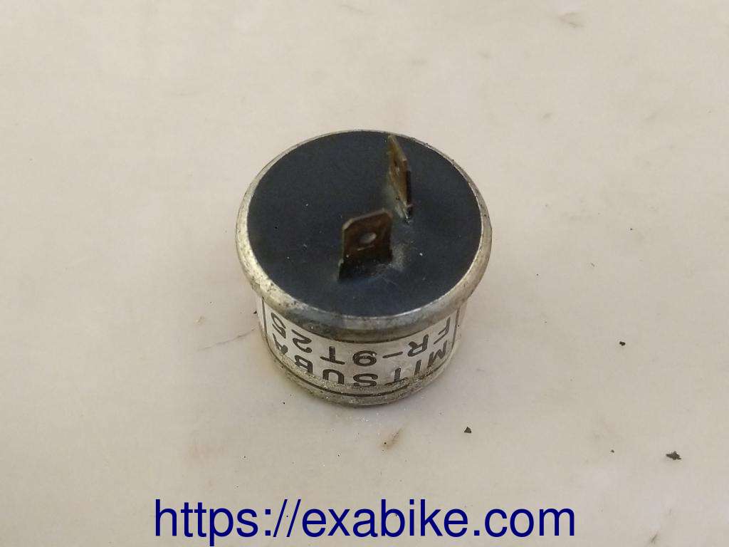 relais des clignotants Yamaha SR 250 SE - photo 1