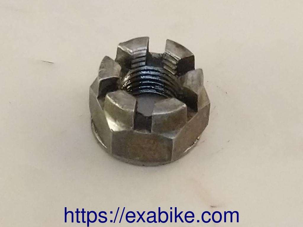 wheel axle nut, front Yamaha SR 250 SE - photo 1