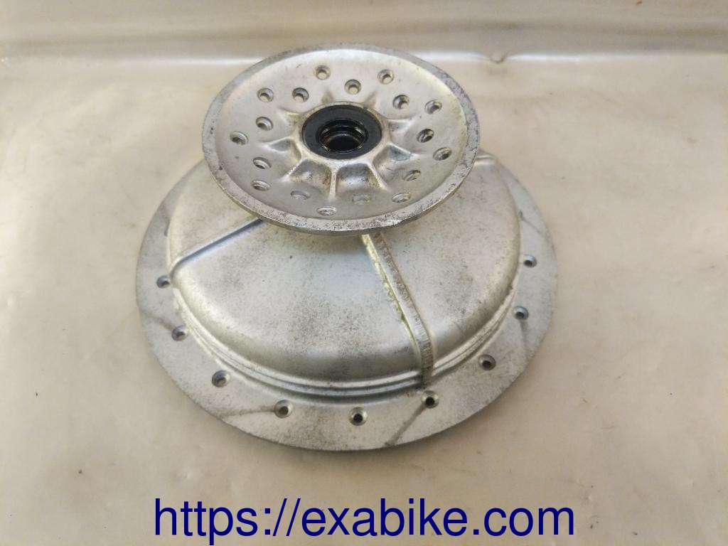wheel hub, front Yamaha SR 250 SE - photo 2