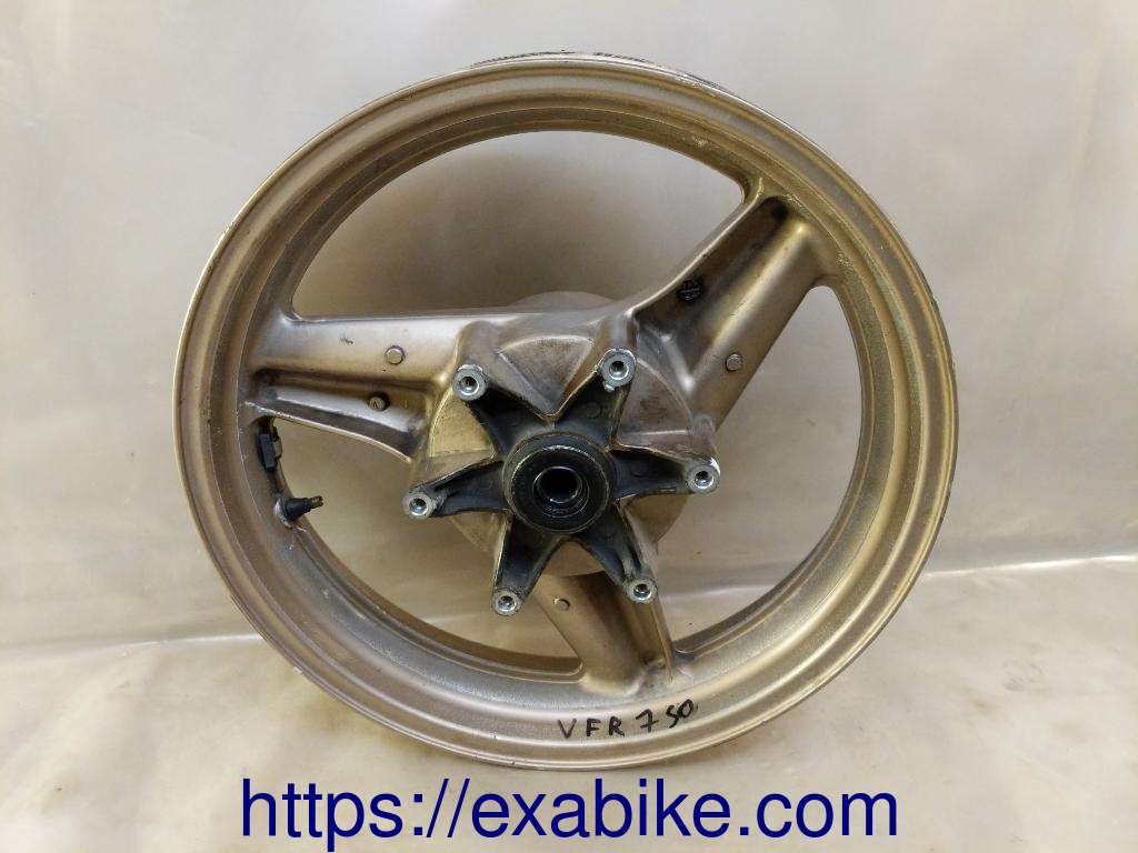 rear wheel Honda VFR 750 - photo 1