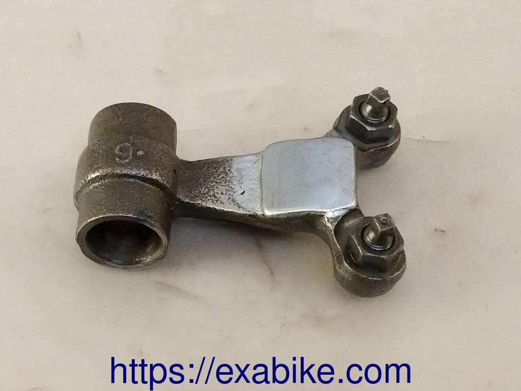 culbuteur Honda CBX 400 - photo 1