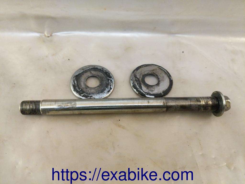swingarm axle Kawasaki VN 1500 - photo 1