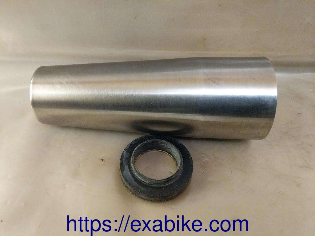 fork cover, upper Yamaha XV1600A Wildstar - photo 1