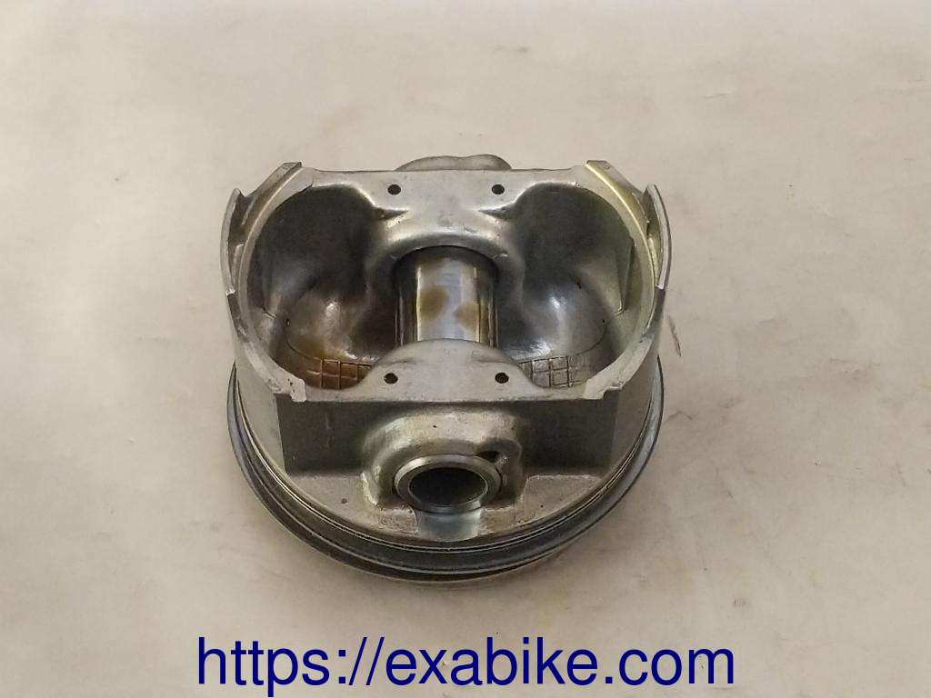 piston Suzuki RF 600 - photo 3
