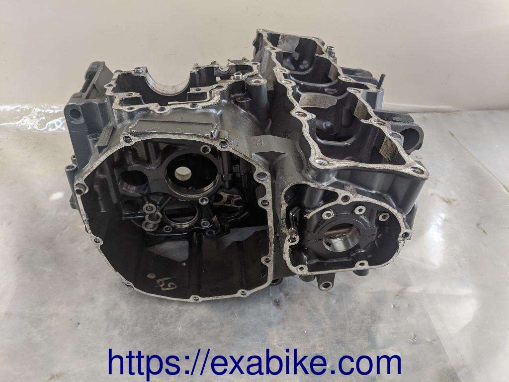 crankcases Suzuki RF 600 - photo 1