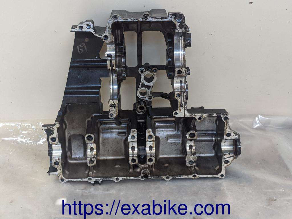 crankcases Suzuki RF 600 - photo 5