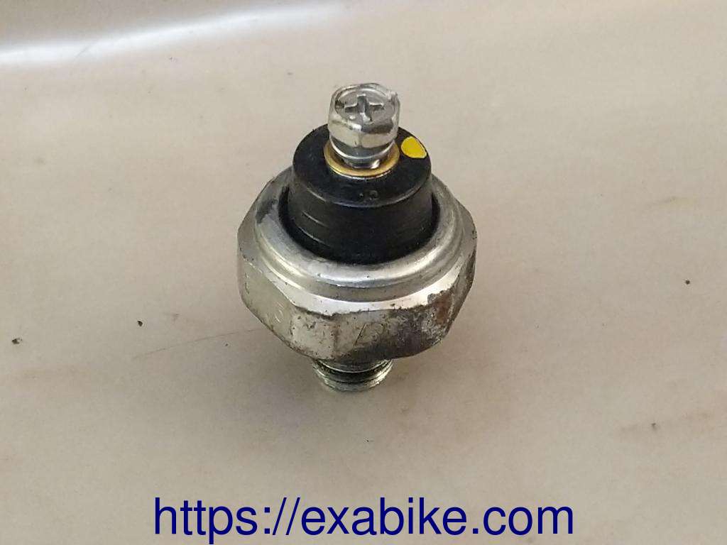 oil pressure switch Honda Hornet 600 - photo 1