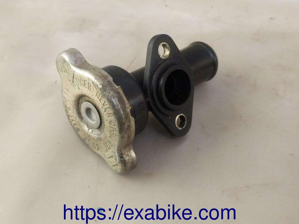radiator filler neck Honda CBR 600 - photo 2