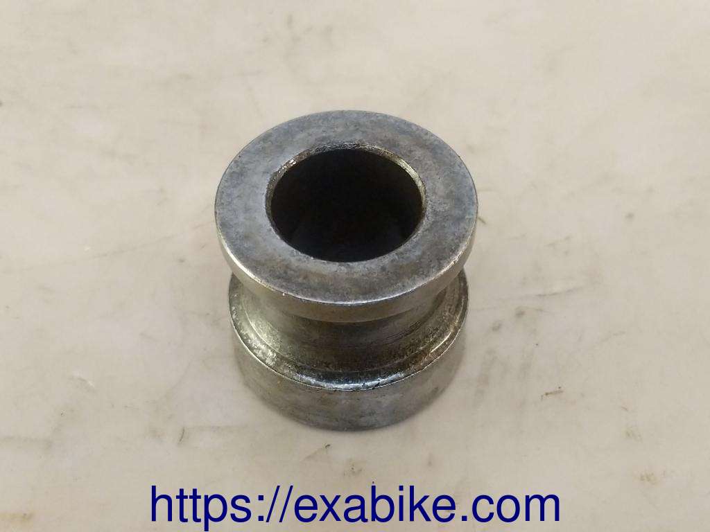 wheel spacer, rear Honda CBR 600 - photo 1