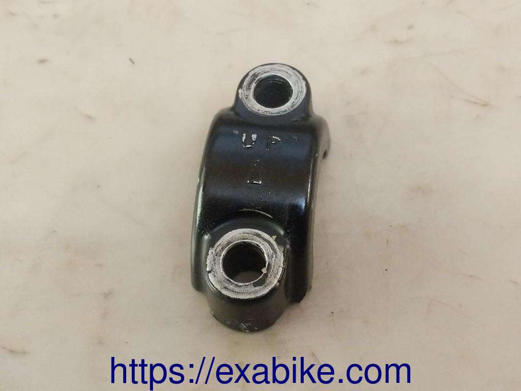 handlebar holder, upper Honda CBR 600 - photo 1