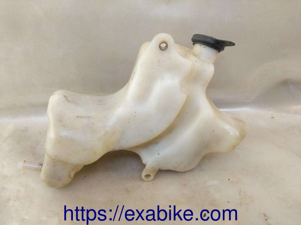 expansion tank Honda CBR1000F - photo 2