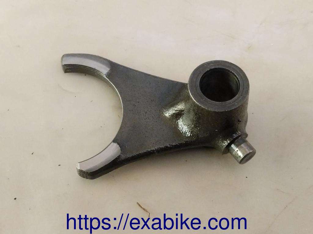 gearshift fork Suzuki TSR 125 - photo 1